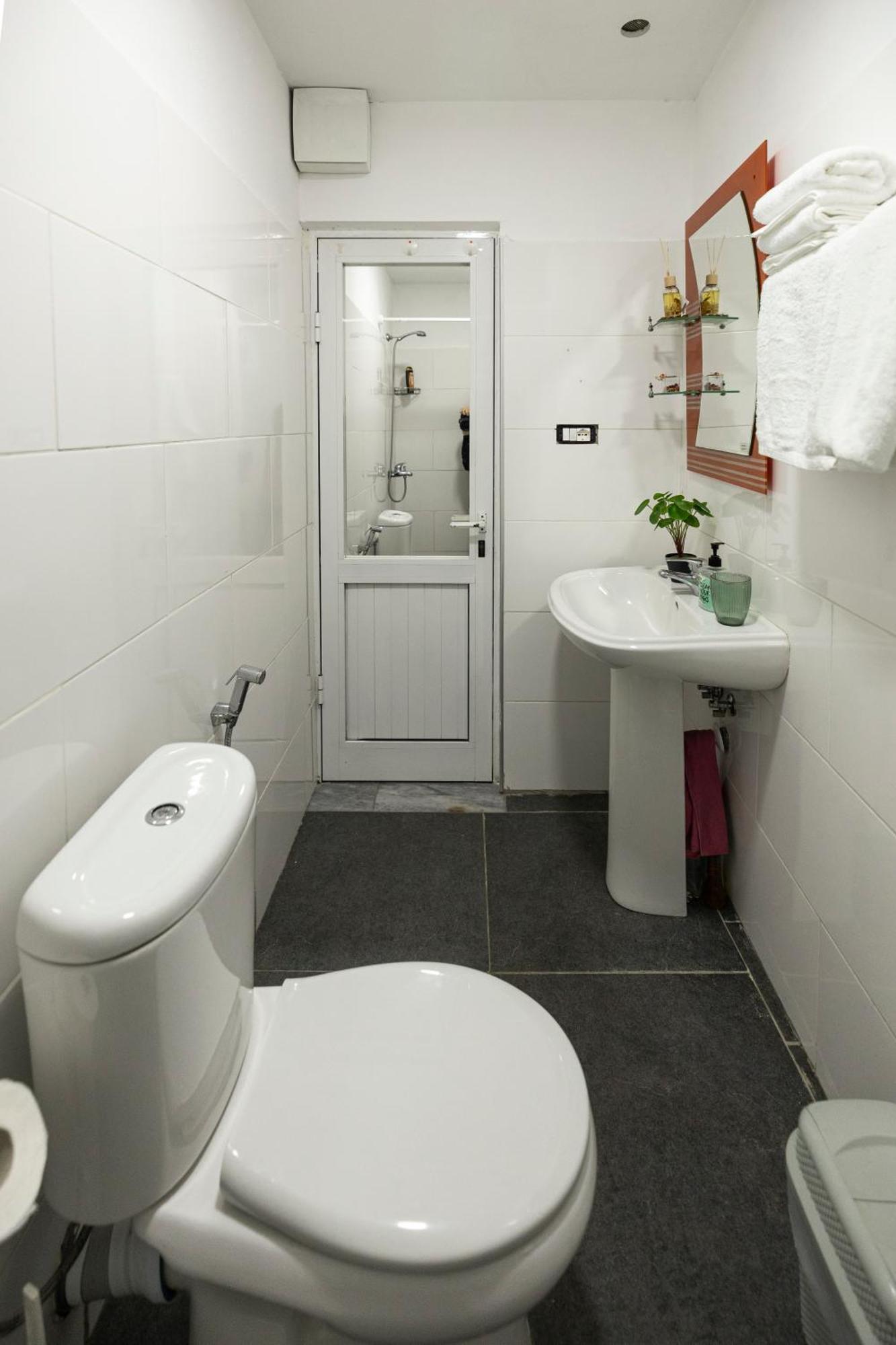 Tiny Cute Studio Near The City Center - 5 Min Walk Tirana Exterior photo