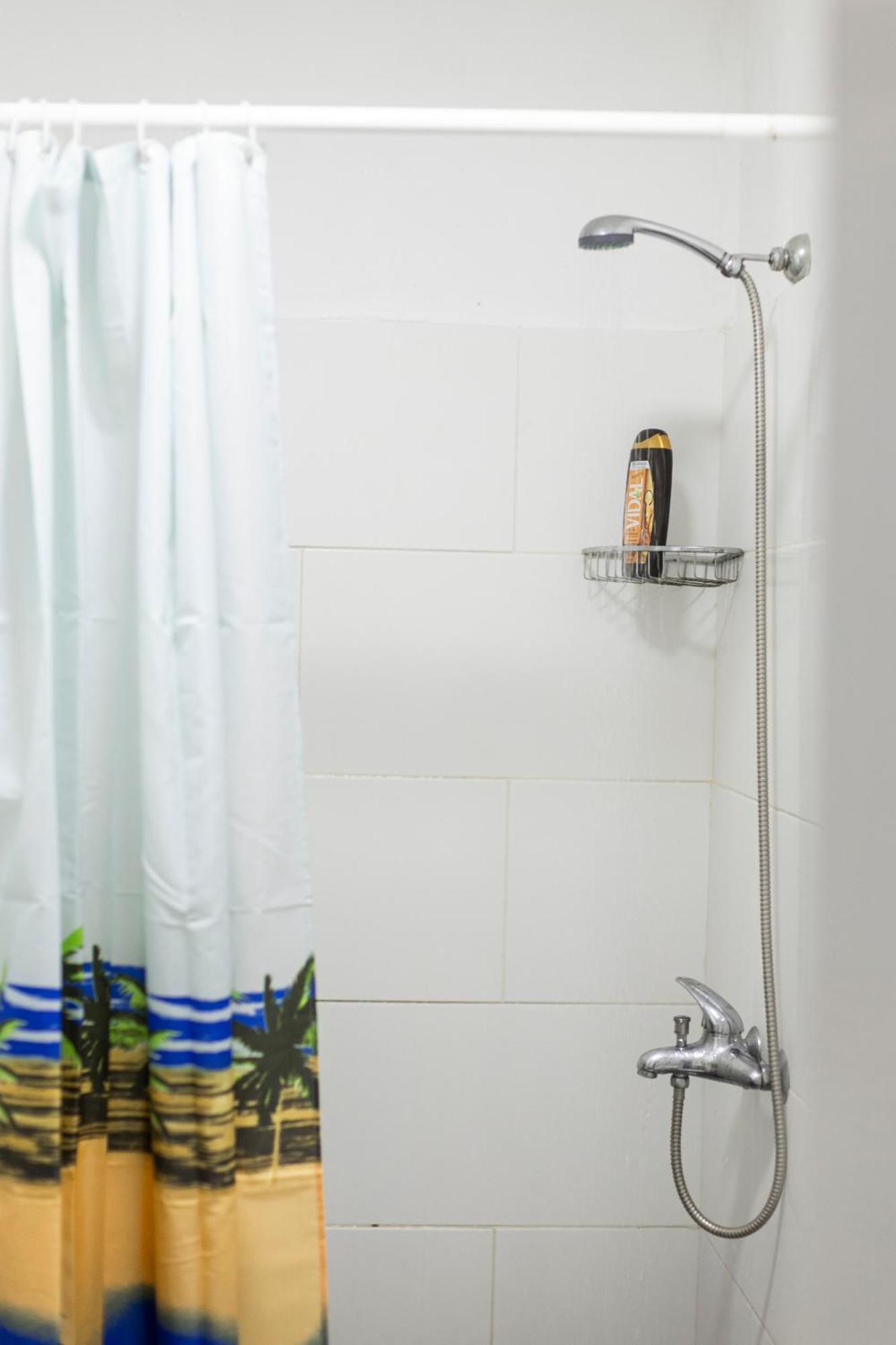Tiny Cute Studio Near The City Center - 5 Min Walk Tirana Exterior photo